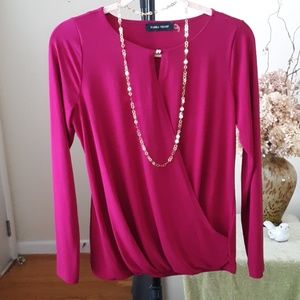 ⬇️⬇️Lowest price*Ivanka Trump knit top withtrim